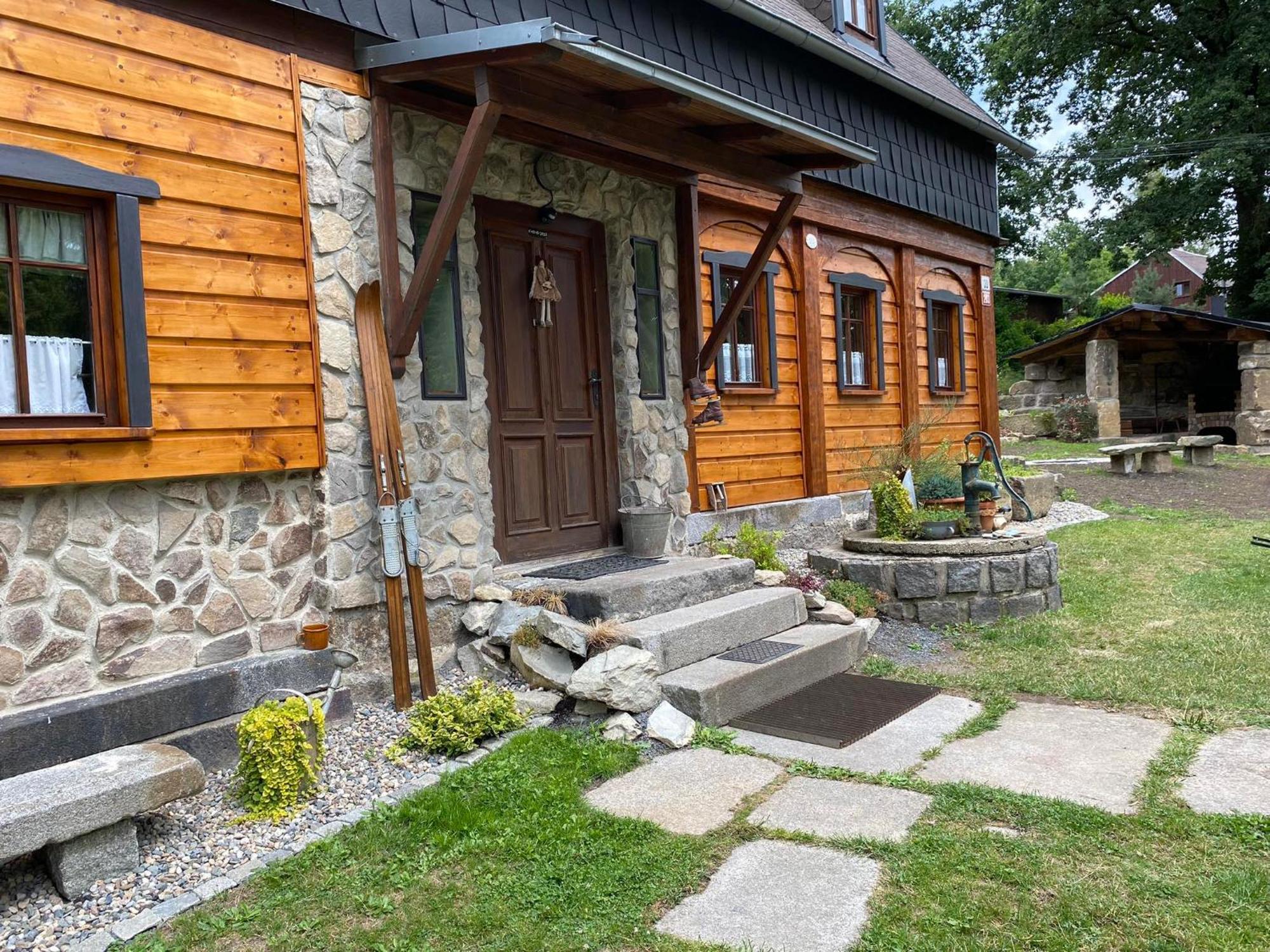 Chaloupka Kralovstvi Villa Sluknov Exterior photo